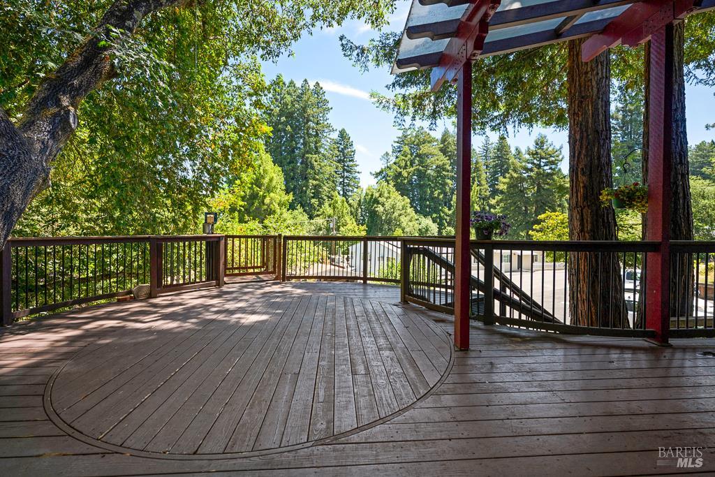 9014 Argonne Way Forestville CA 95436