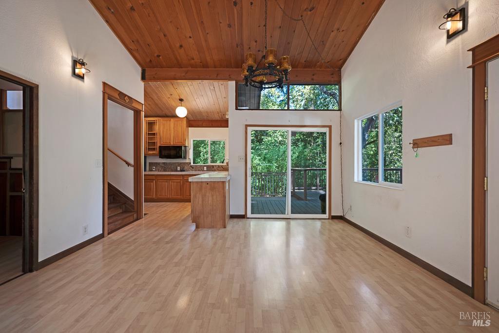 9014 Argonne Way Forestville CA 95436