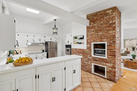 22 Chevy Chase Court Larkspur CA 94939