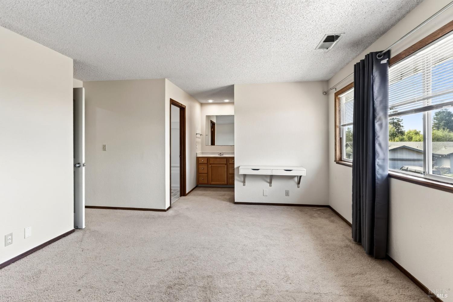 4410 Hampton Court W Rohnert Park CA 94928