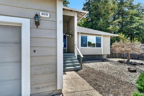 4410 Hampton Court W Rohnert Park CA 94928