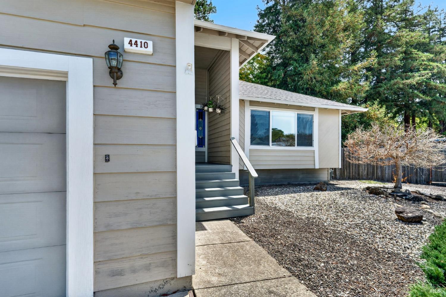 4410 Hampton Court W Rohnert Park CA 94928