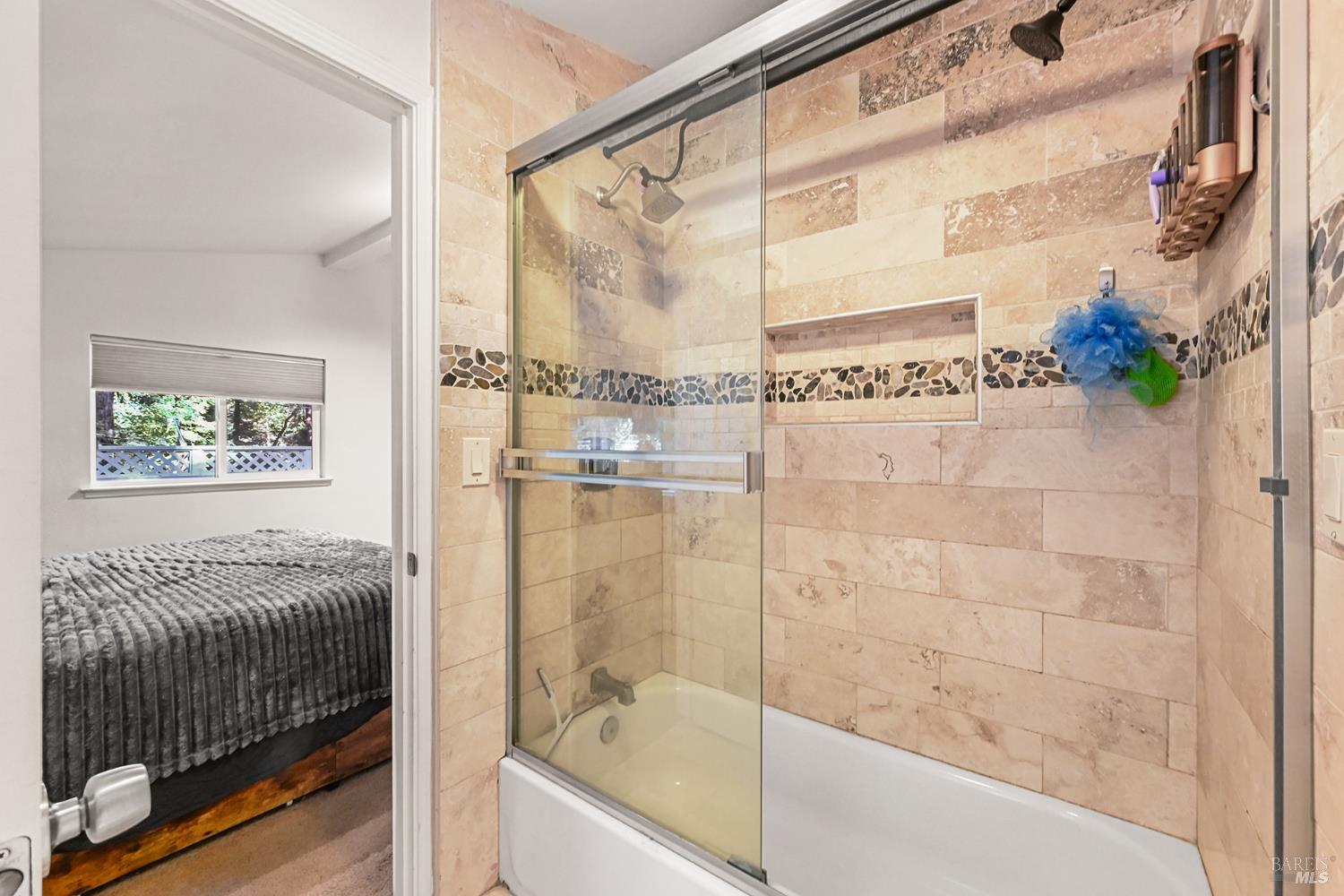 15360 Willow Road Guerneville CA 95446