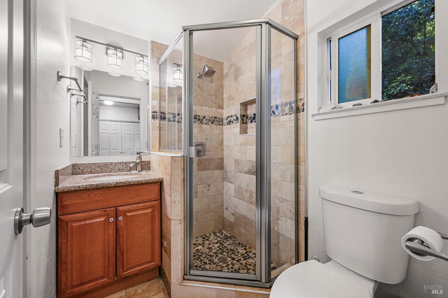 15360 Willow Road Guerneville CA 95446