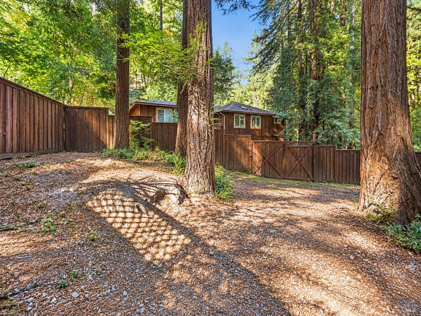 15360 Willow Road Guerneville CA 95446