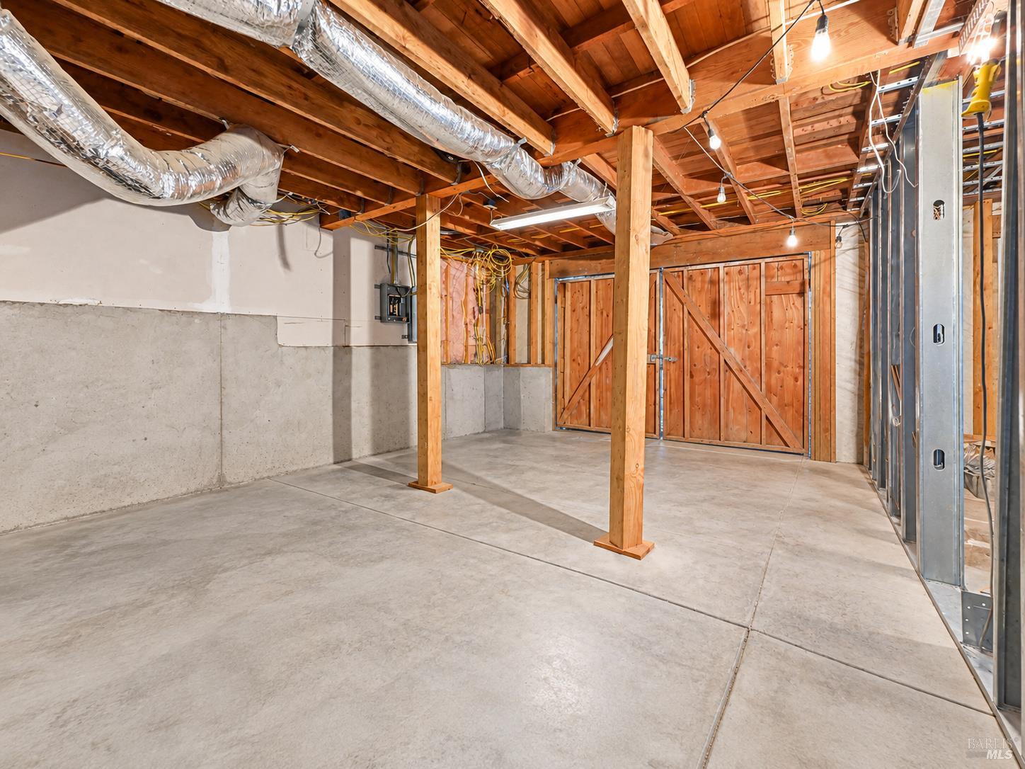 15360 Willow Road Guerneville CA 95446