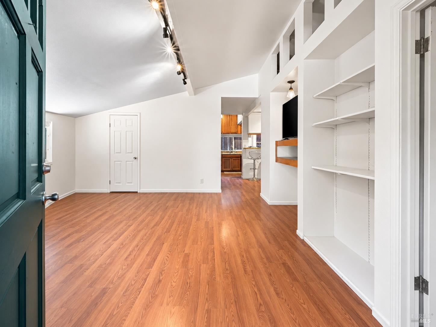 15360 Willow Road Guerneville CA 95446