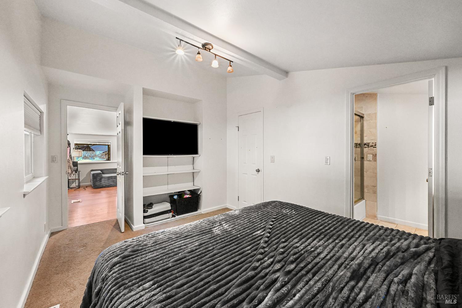 15360 Willow Road Guerneville CA 95446