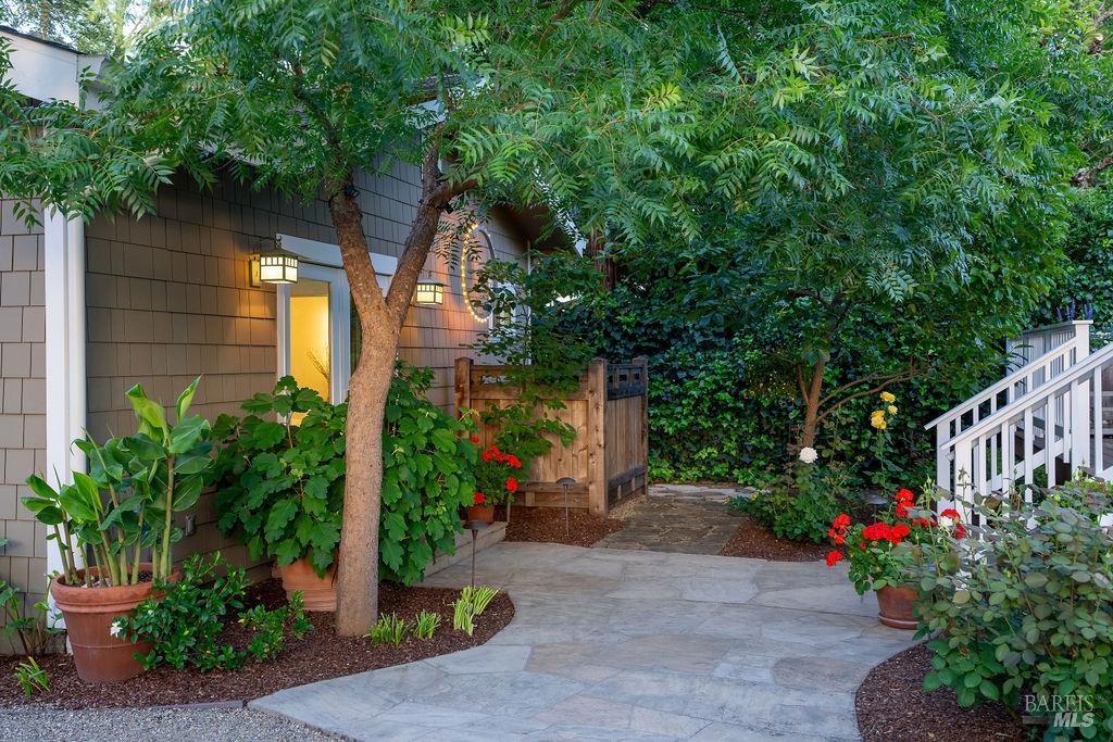 1430 Stockton Street St. Helena CA 94574