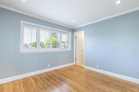 373 Alma Avenue Rohnert Park CA 94928