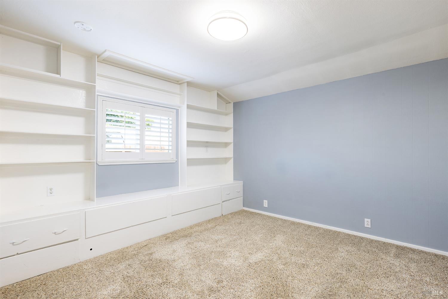 373 Alma Avenue Rohnert Park CA 94928
