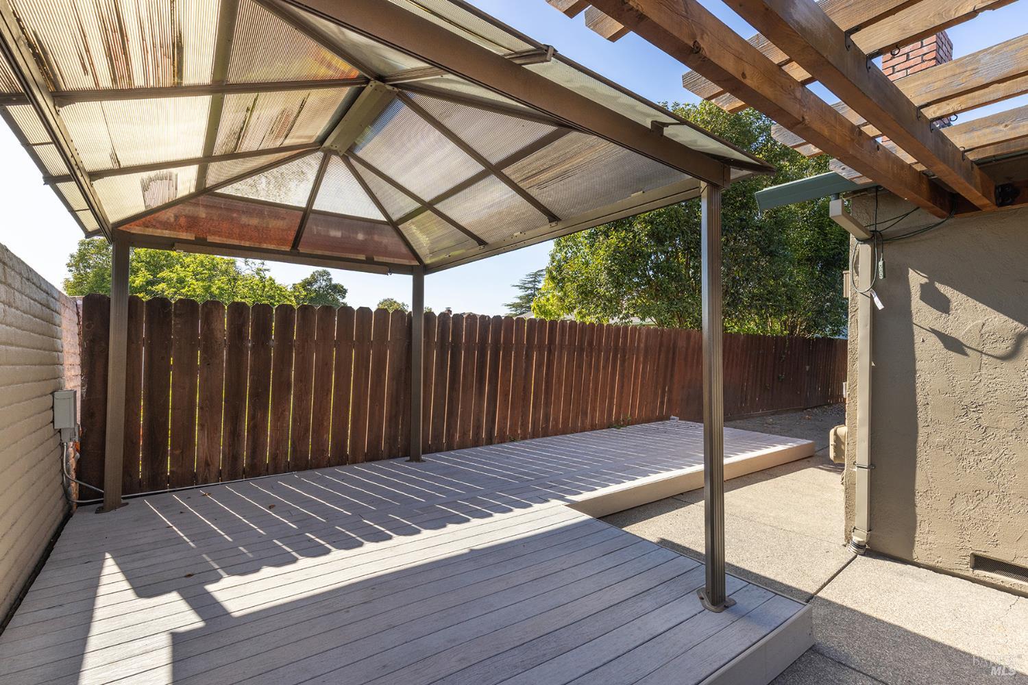 373 Alma Avenue Rohnert Park CA 94928