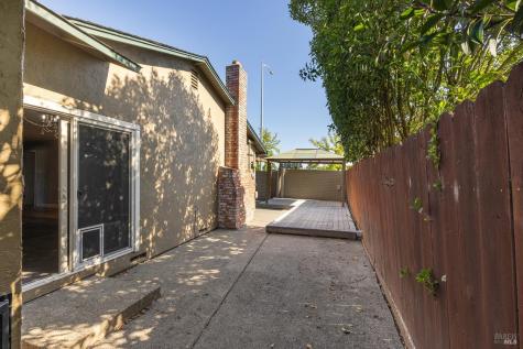 373 Alma Avenue Rohnert Park CA 94928