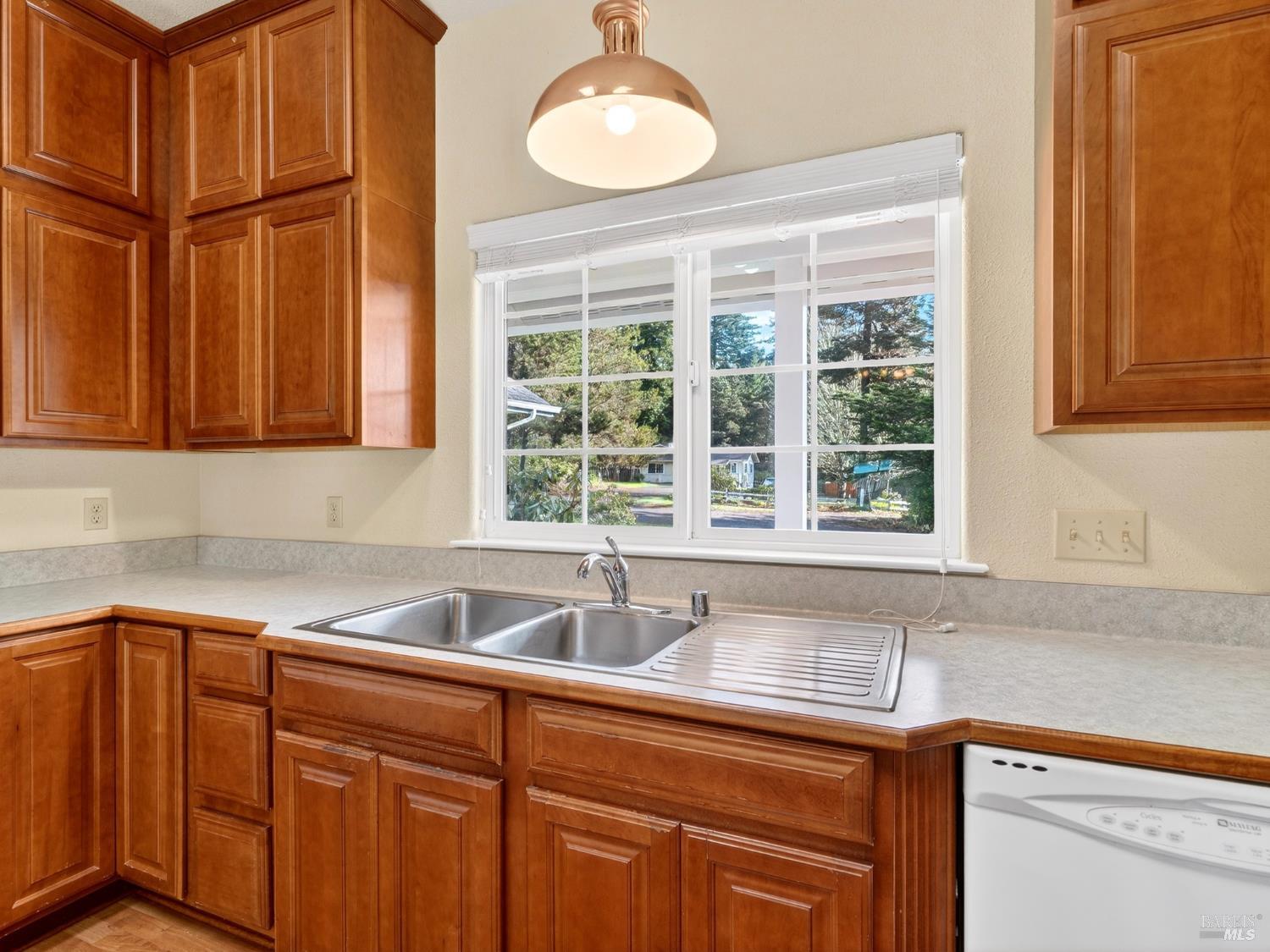 18970 Quail Court Fort Bragg CA 95437