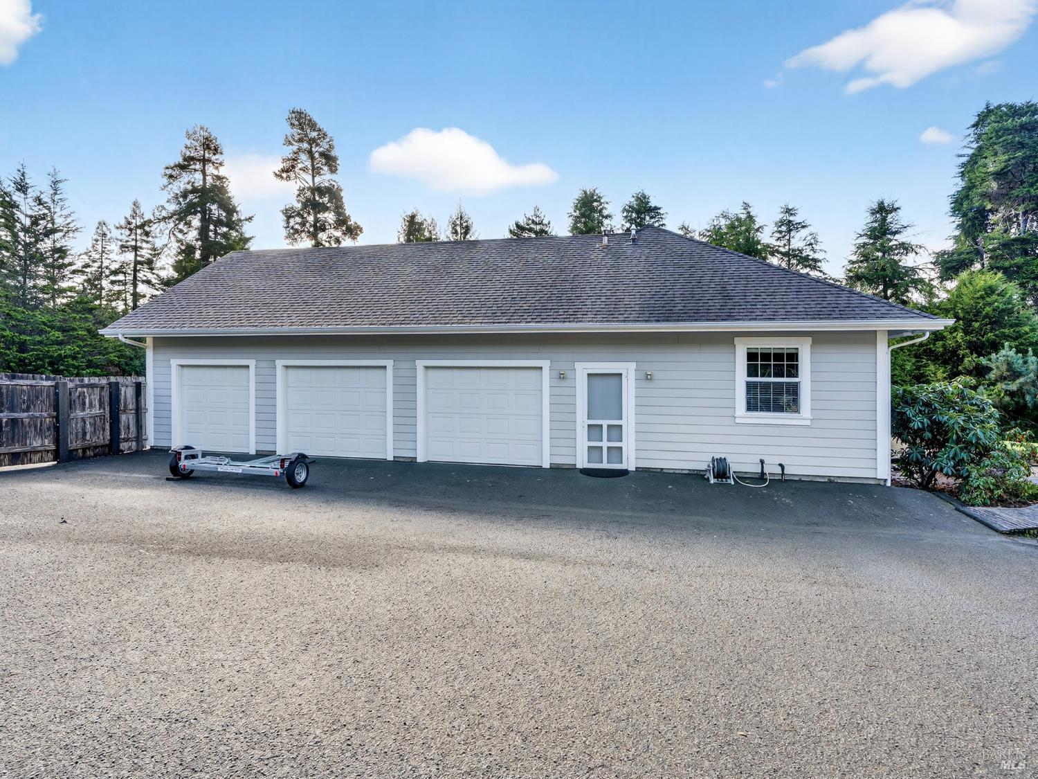 18970 Quail Court Fort Bragg CA 95437