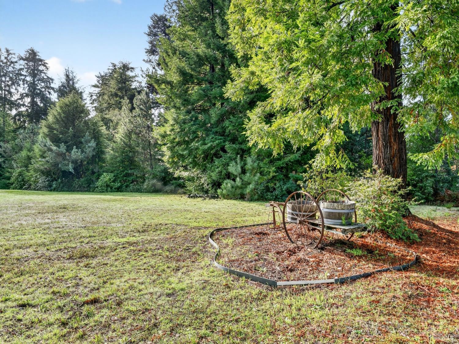 18970 Quail Court Fort Bragg CA 95437