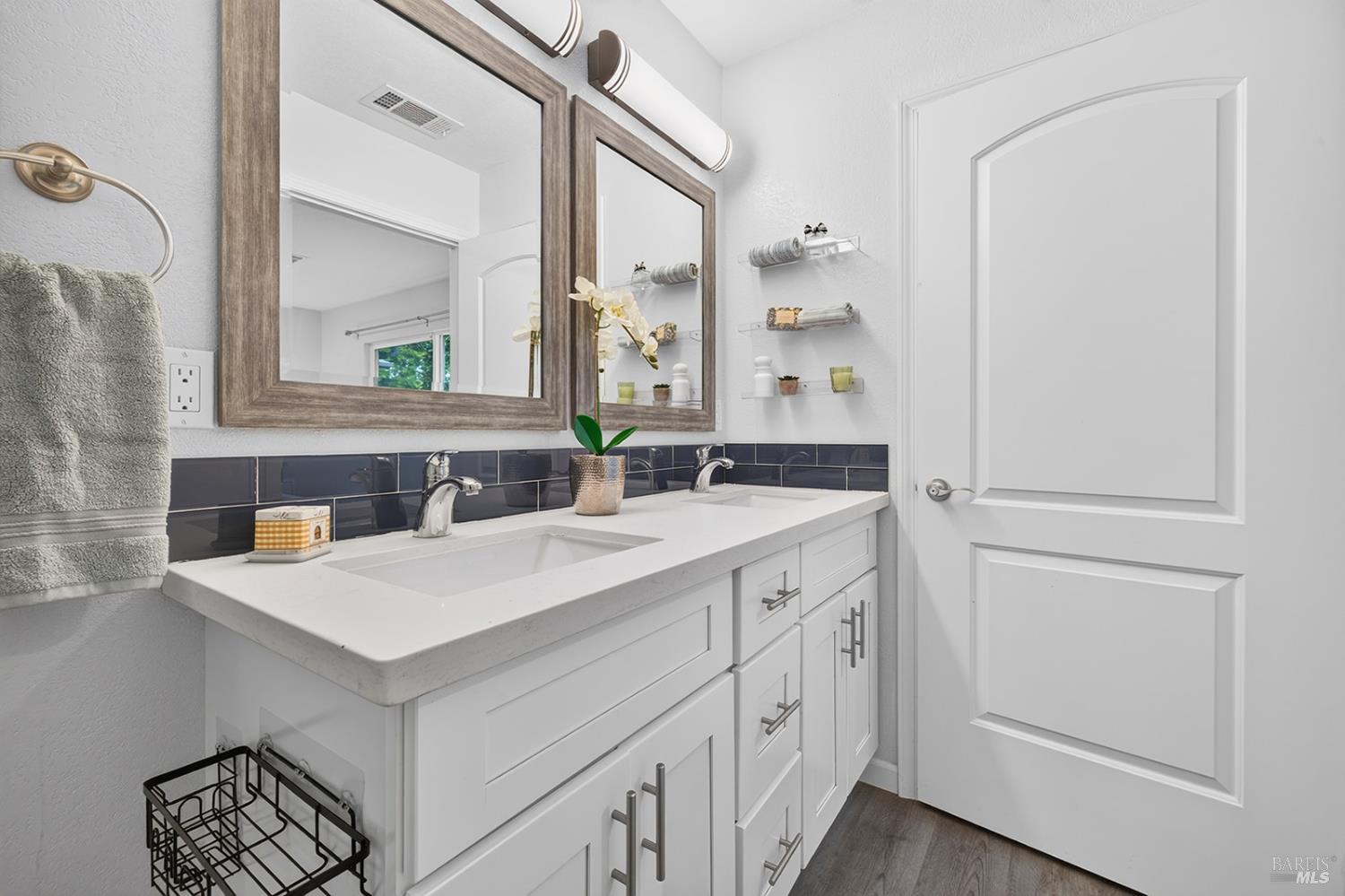 6837 Oak Leaf Drive Santa Rosa CA 95409