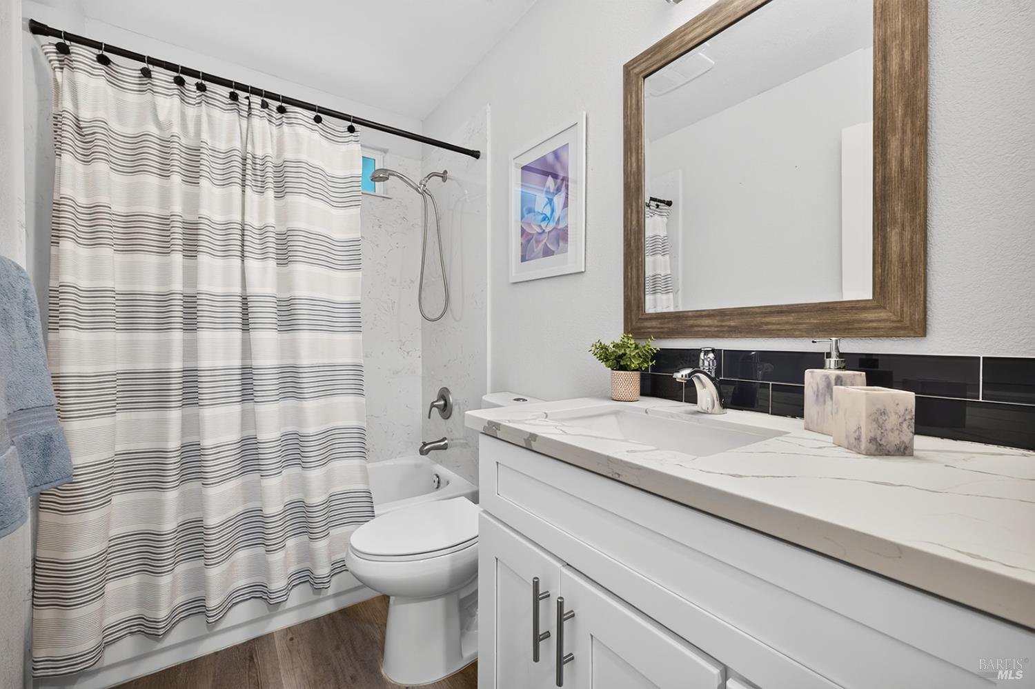 6837 Oak Leaf Drive Santa Rosa CA 95409