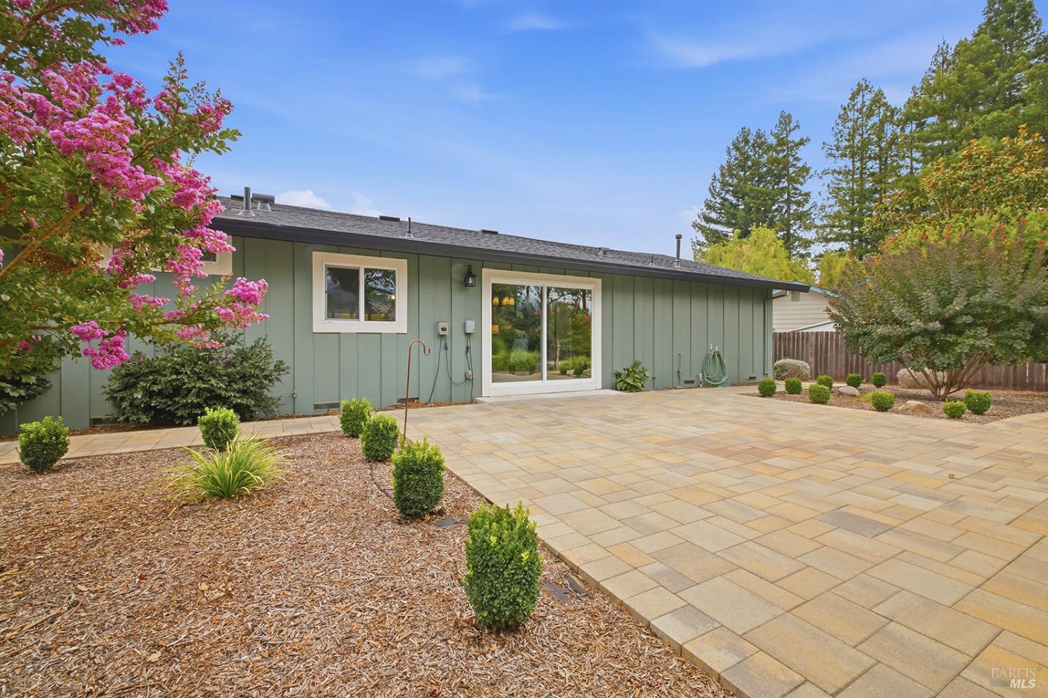 6837 Oak Leaf Drive Santa Rosa CA 95409