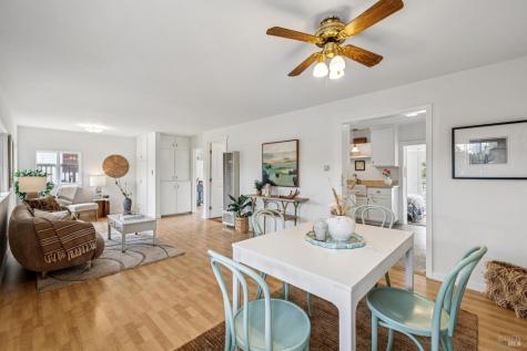 114 Calle Del Arroyo Stinson Beach CA 94970