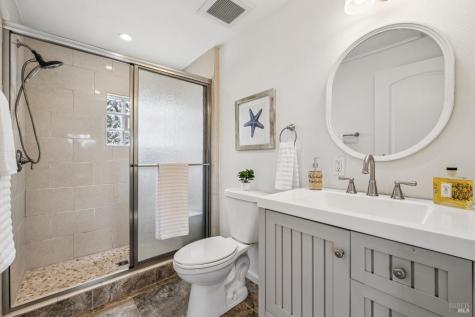 114 Calle Del Arroyo Stinson Beach CA 94970
