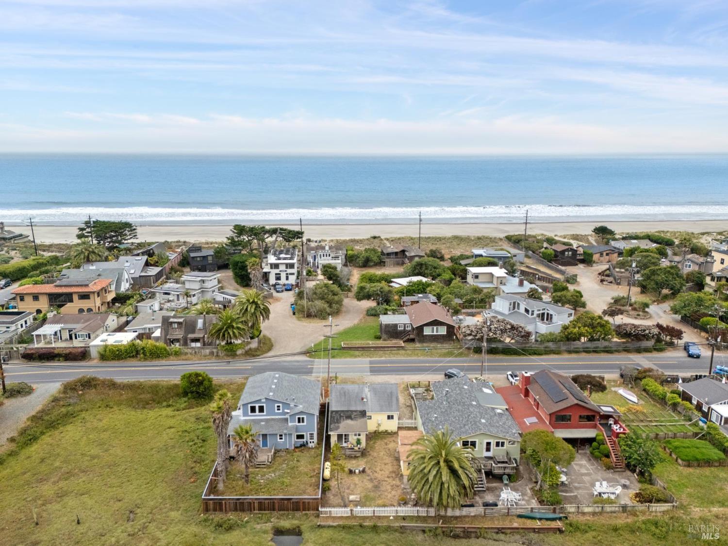 114 Calle Del Arroyo Stinson Beach CA 94970