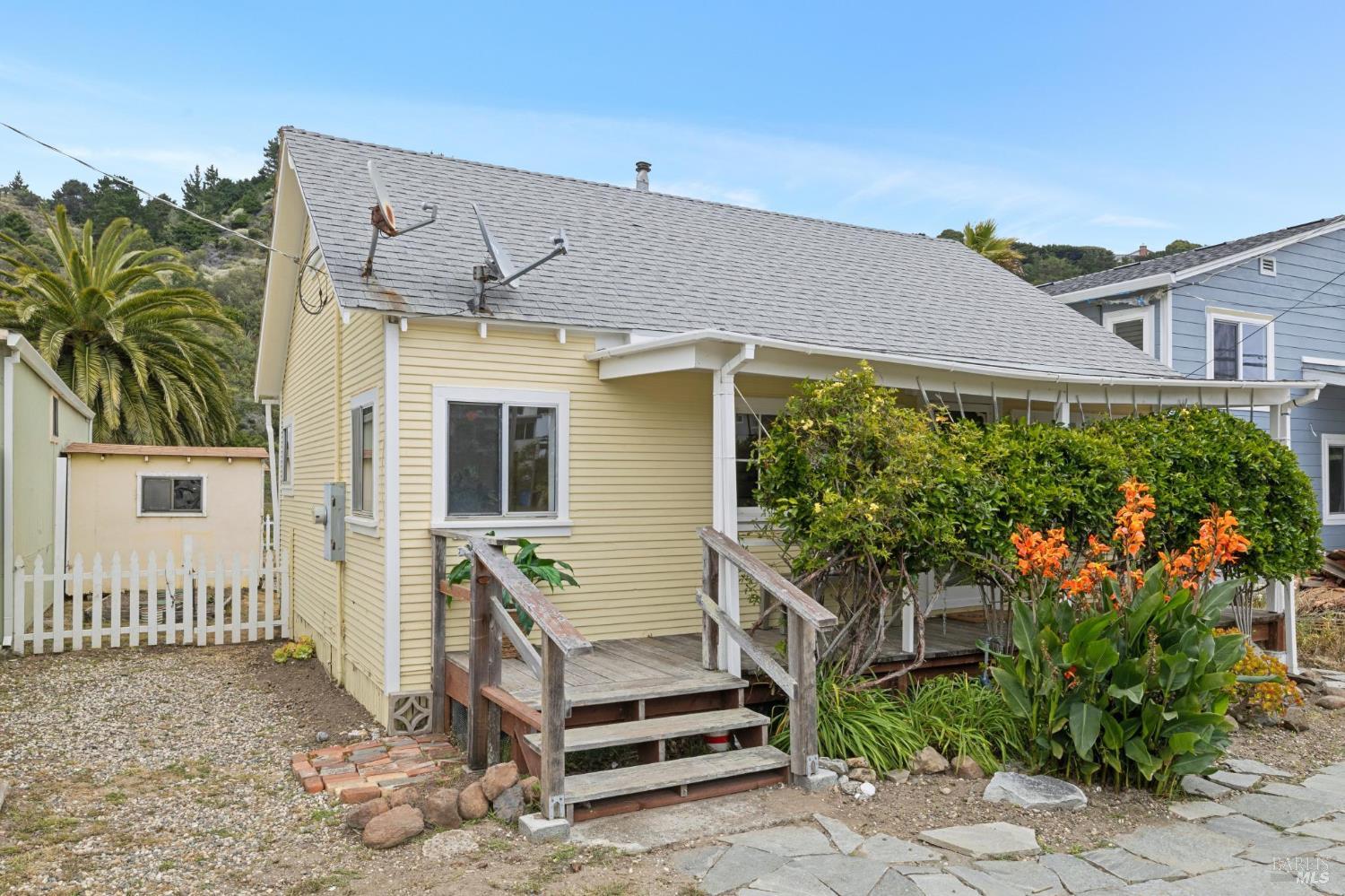 114 Calle Del Arroyo Stinson Beach CA 94970