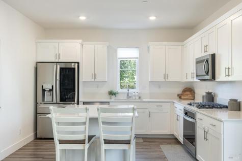 6092 Oak Leaf Place Rohnert Park CA 94928