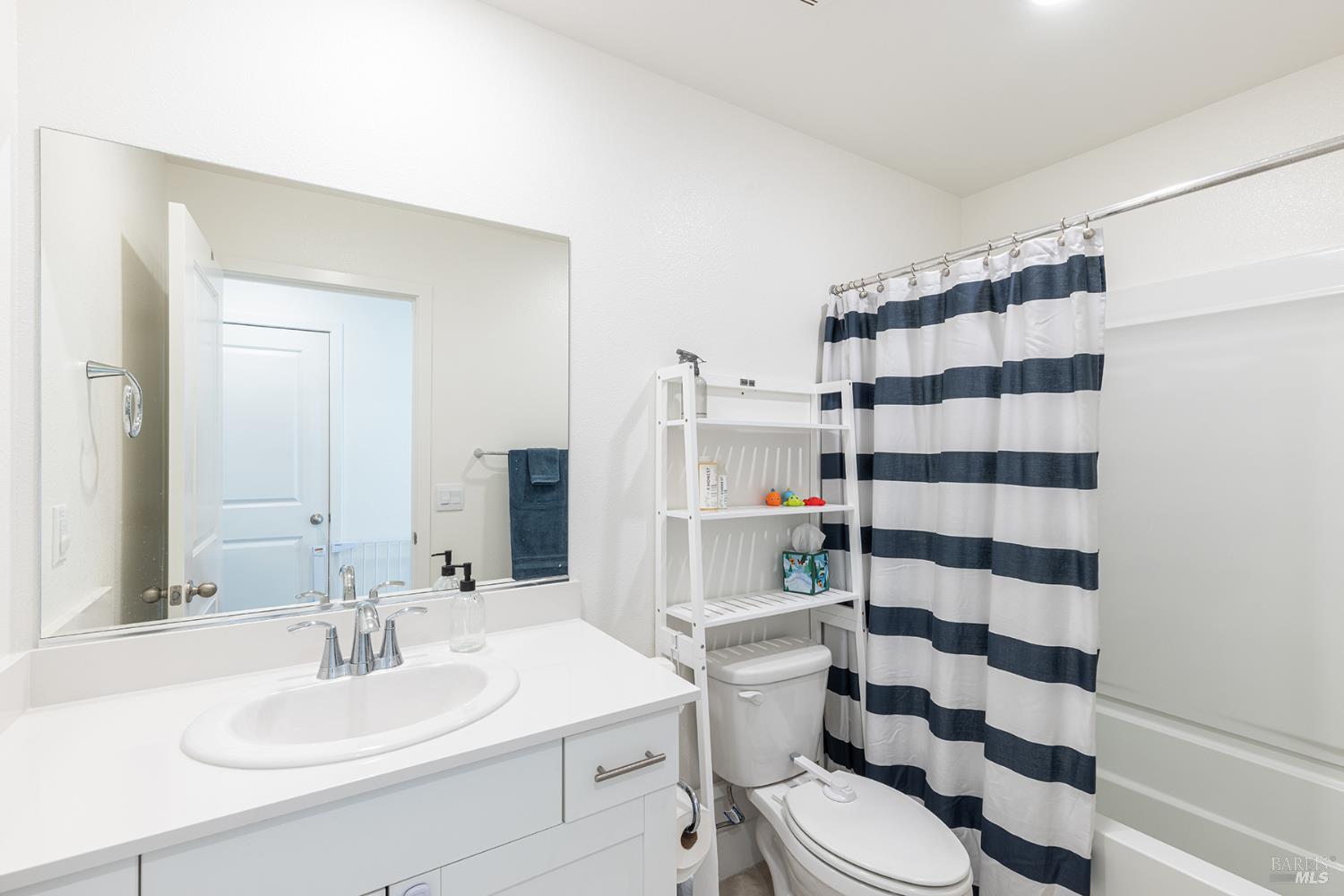 6092 Oak Leaf Place Rohnert Park CA 94928
