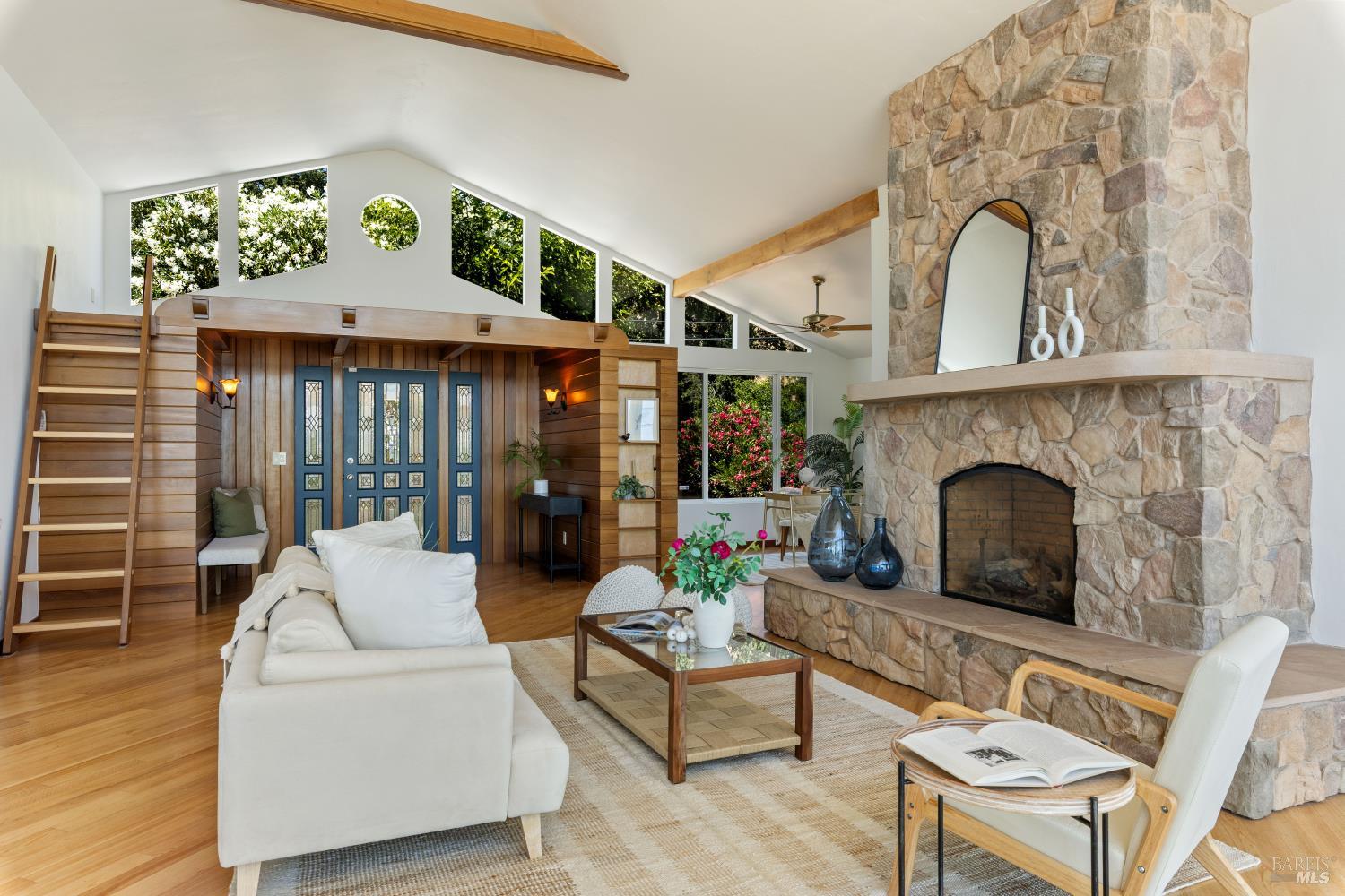 3495 Lakeshore Boulevard Nice CA 95464