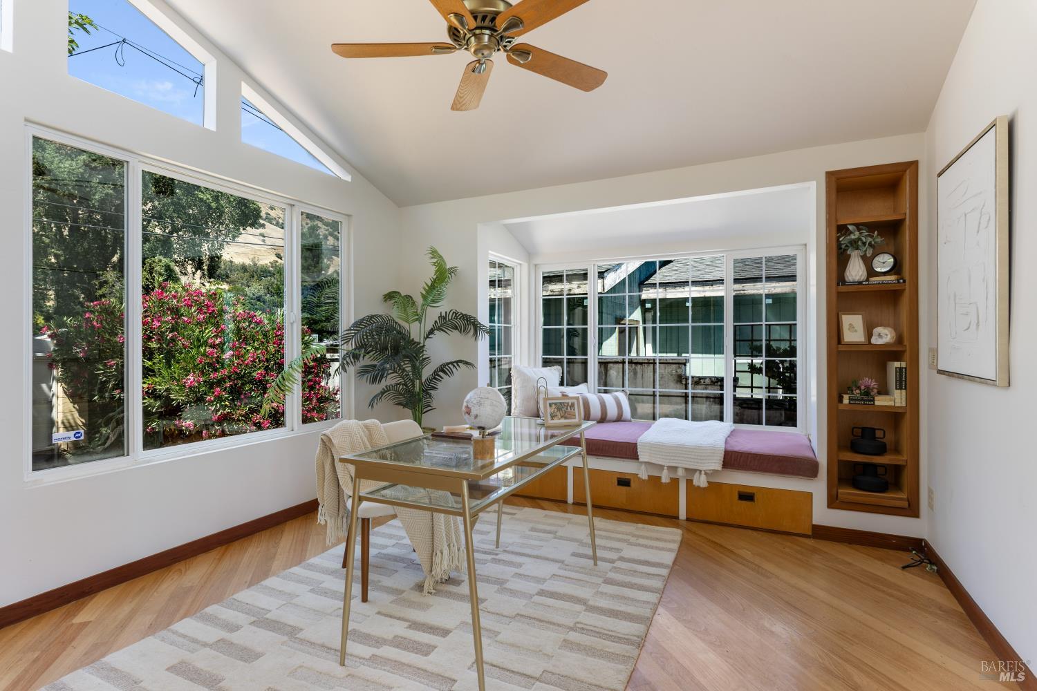 3495 Lakeshore Boulevard Nice CA 95464