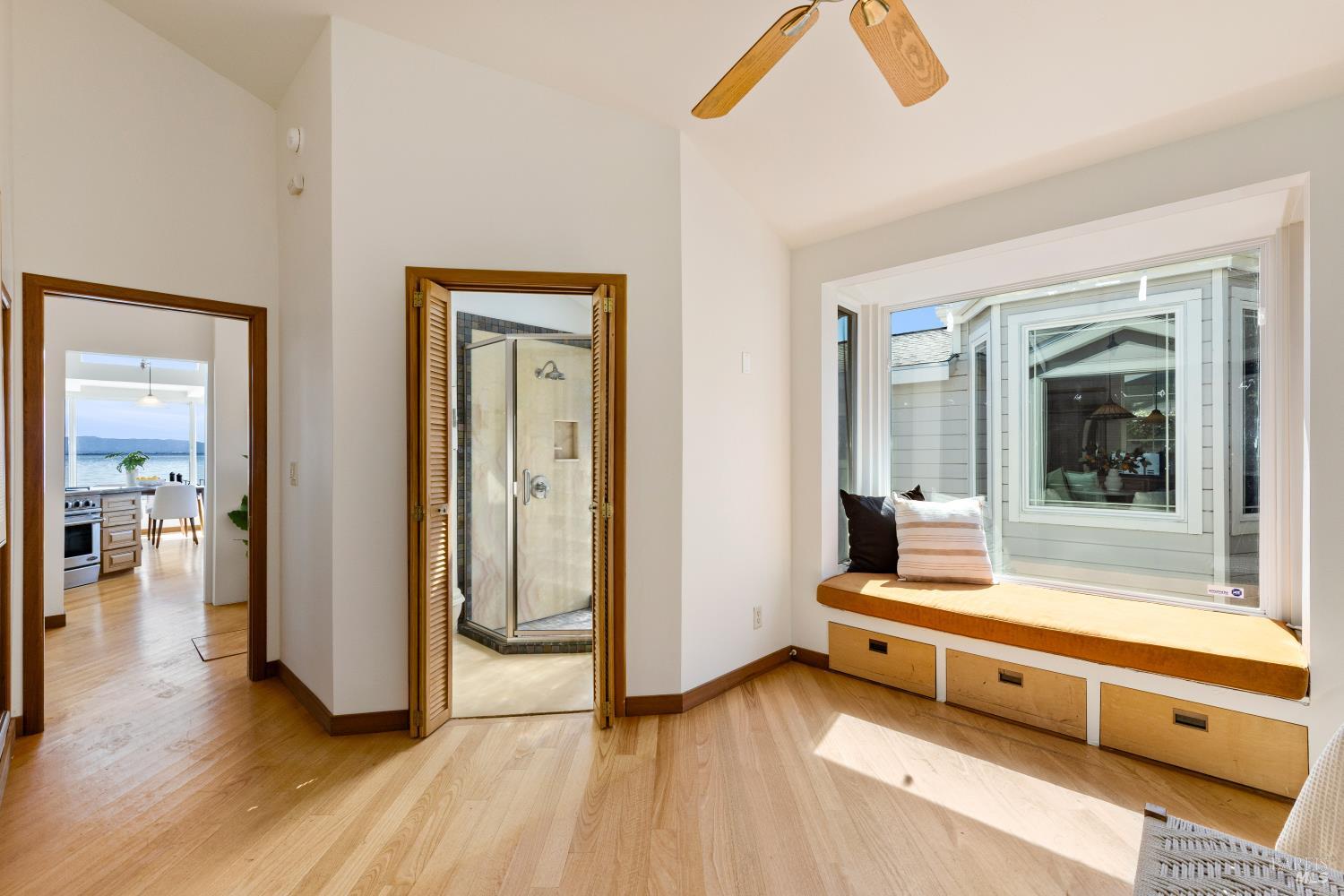 3495 Lakeshore Boulevard Nice CA 95464