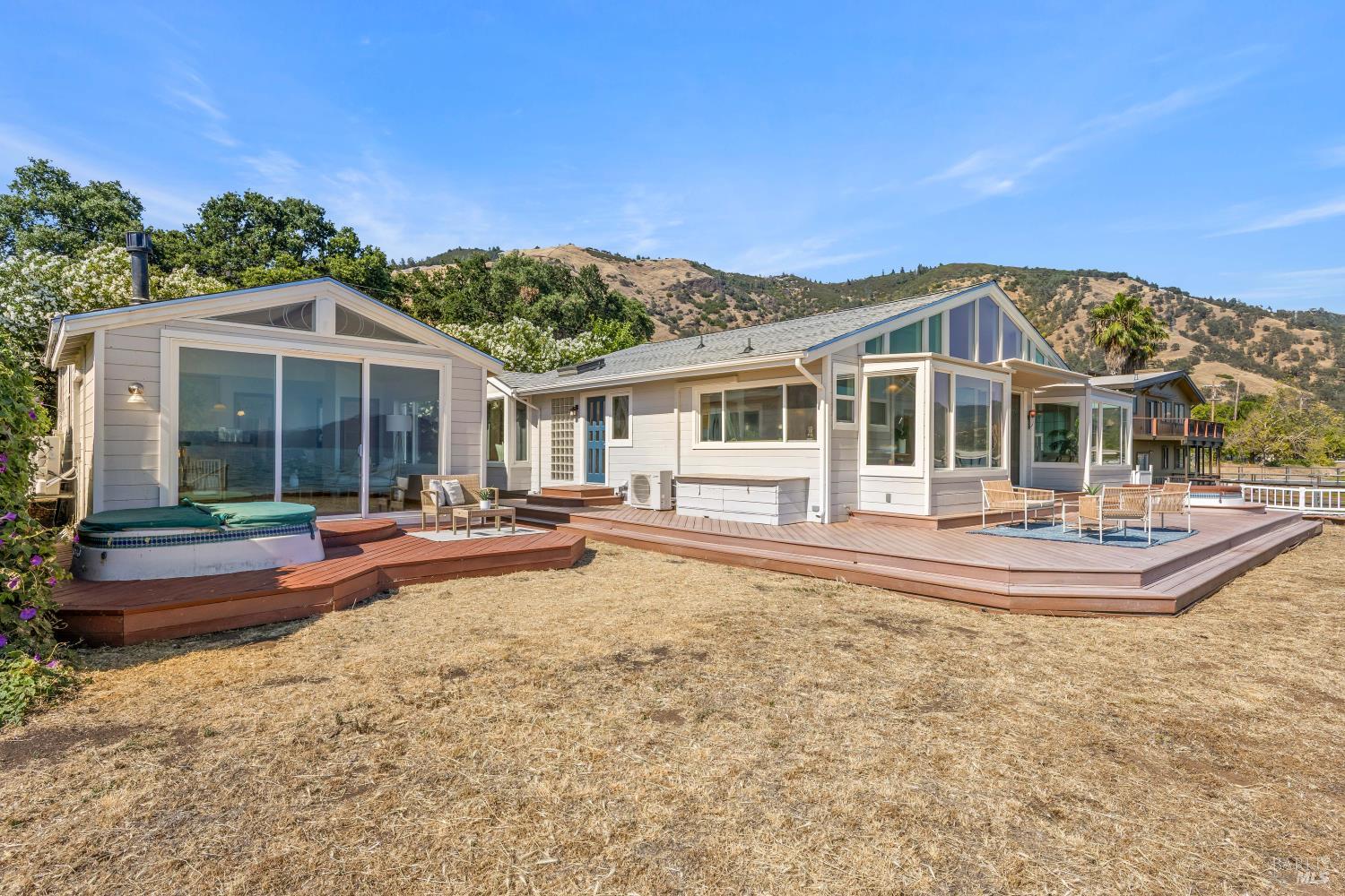 3495 Lakeshore Boulevard Nice CA 95464