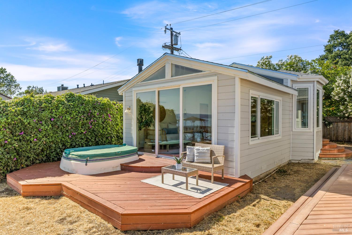 3495 Lakeshore Boulevard Nice CA 95464
