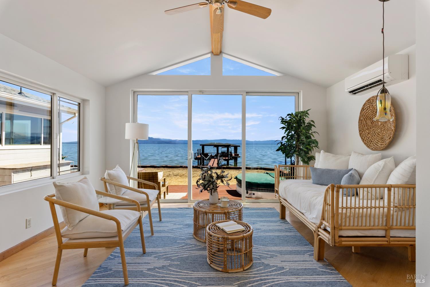 3495 Lakeshore Boulevard Nice CA 95464