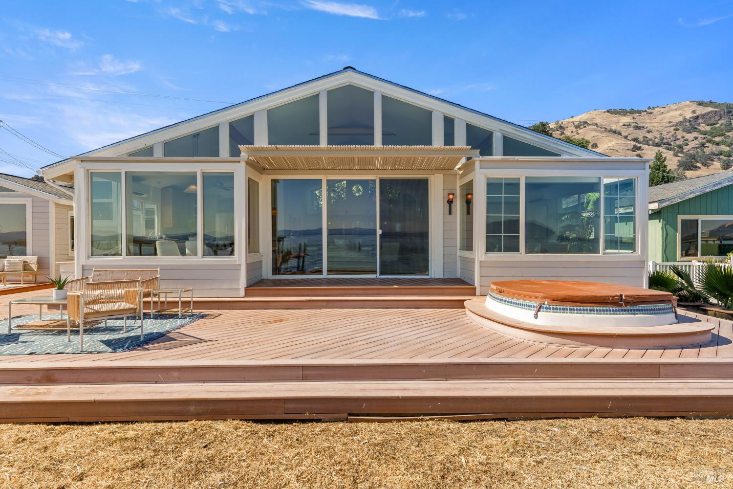 3495 Lakeshore Boulevard Nice CA 95464
