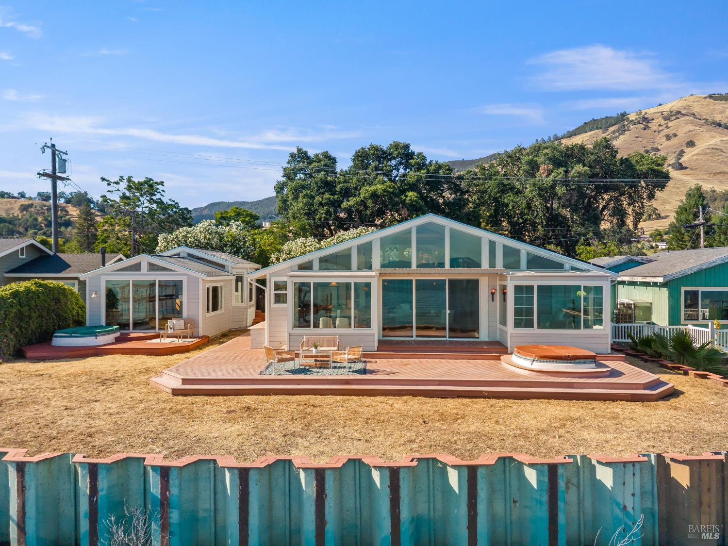 3495 Lakeshore Boulevard Nice CA 95464