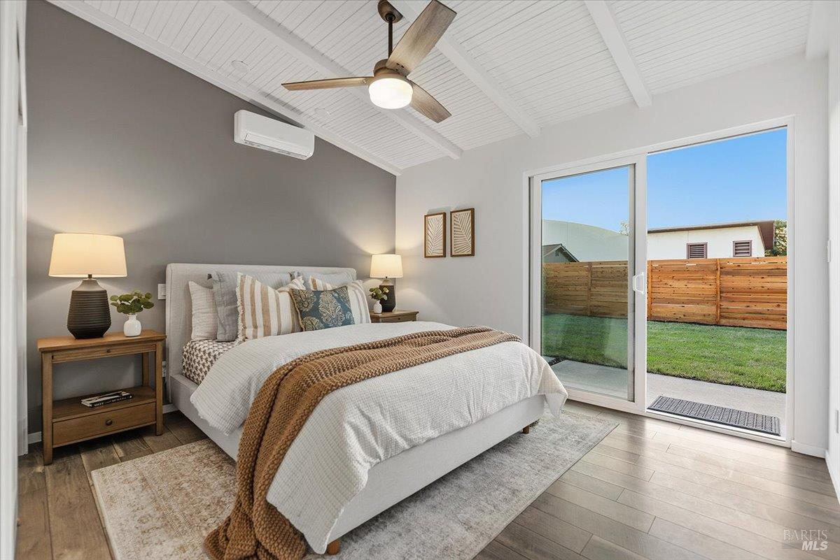 1421 Spruce Way Healdsburg CA 95448