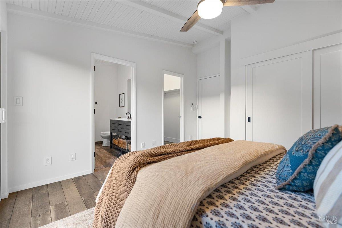 1421 Spruce Way Healdsburg CA 95448