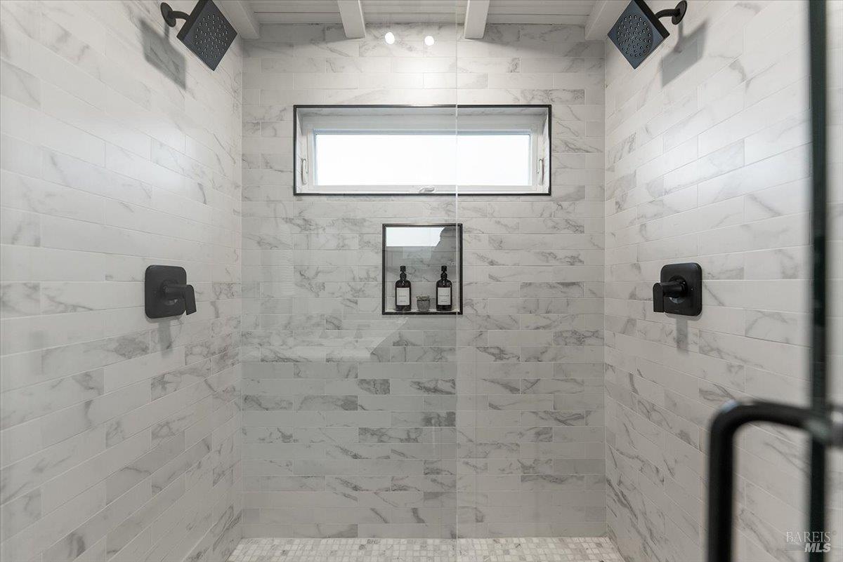 1421 Spruce Way Healdsburg CA 95448