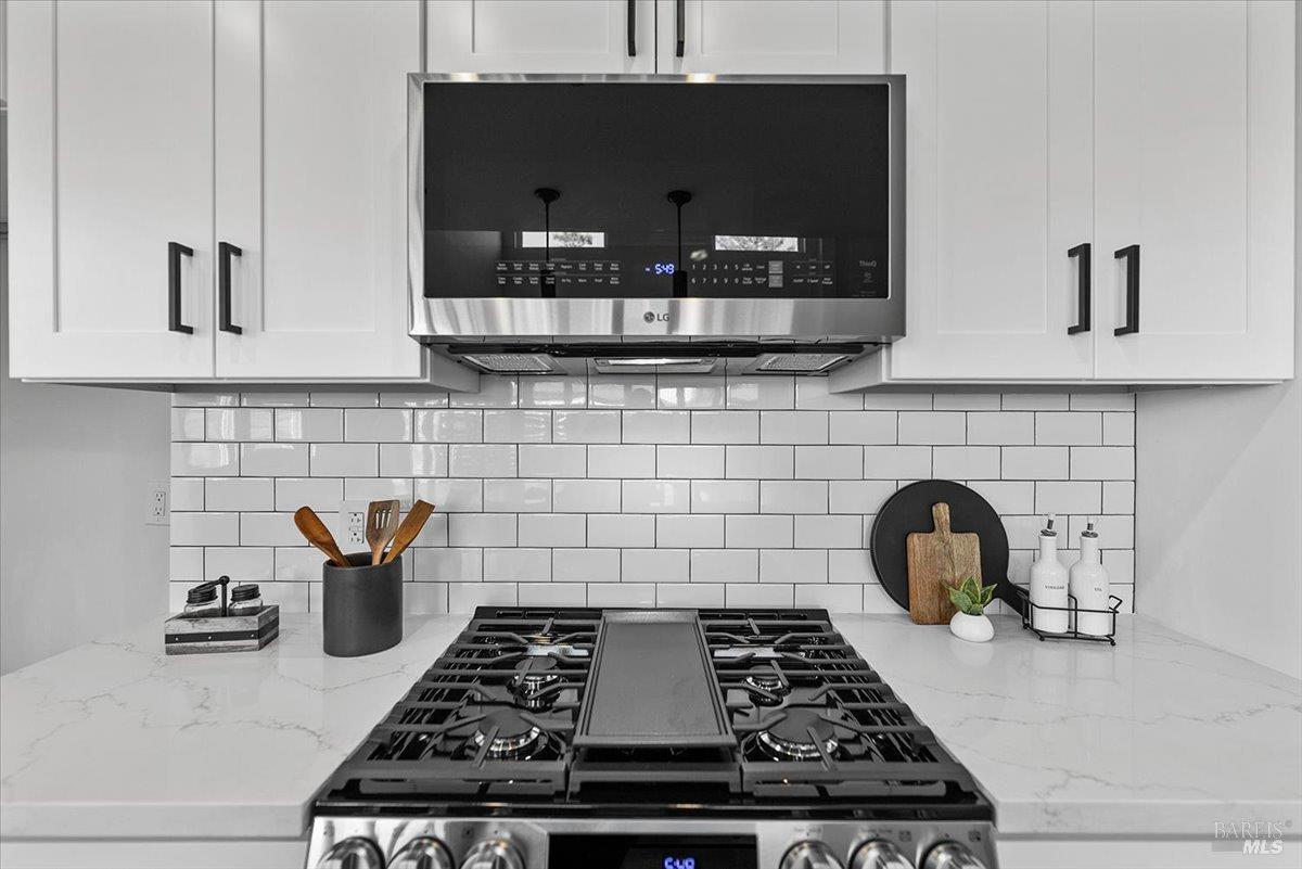 1421 Spruce Way Healdsburg CA 95448