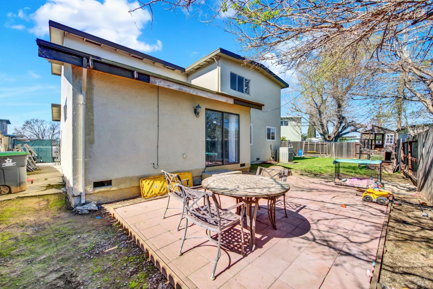 1424 Mckinley Street Fairfield CA 94533