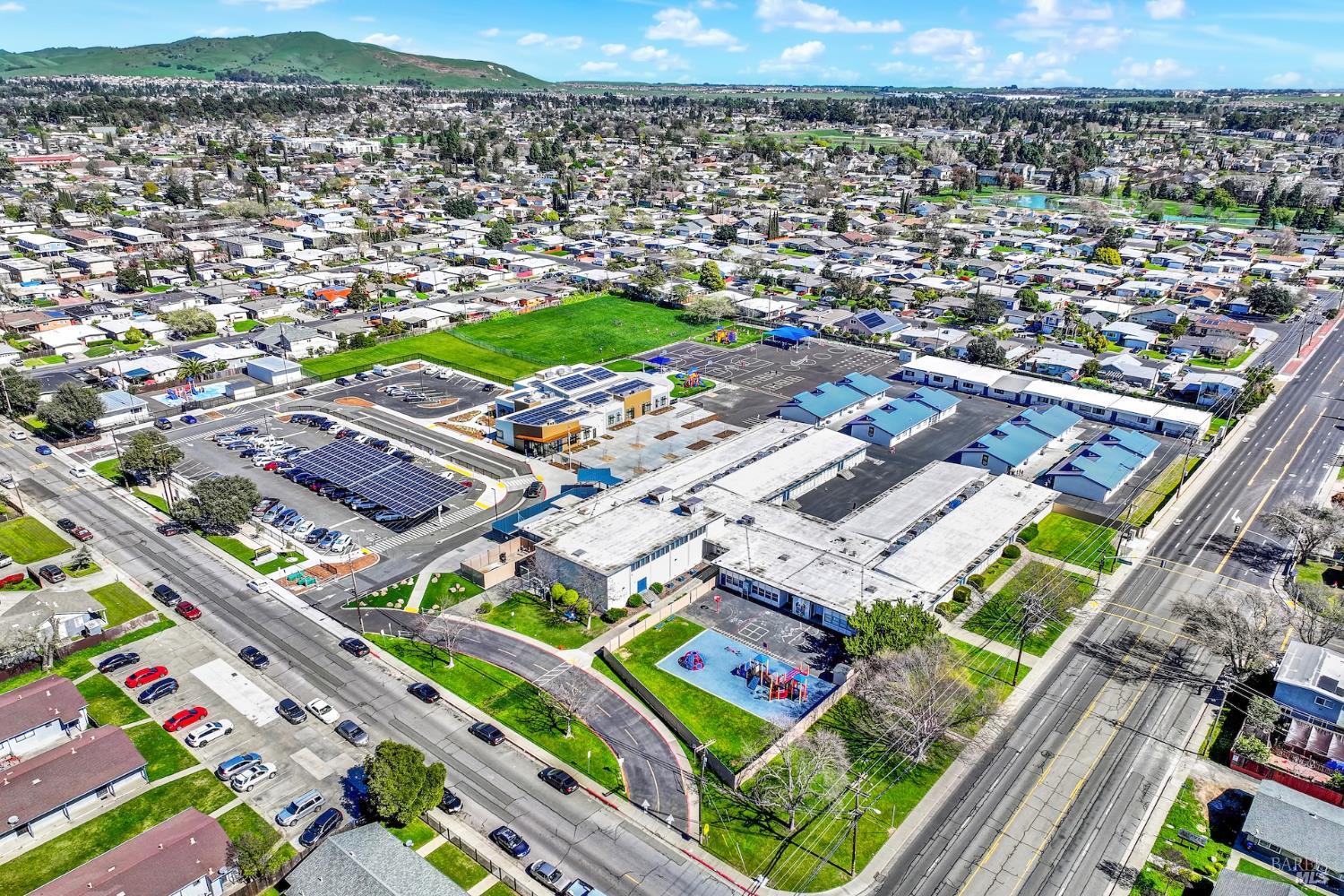 1424 Mckinley Street Fairfield CA 94533