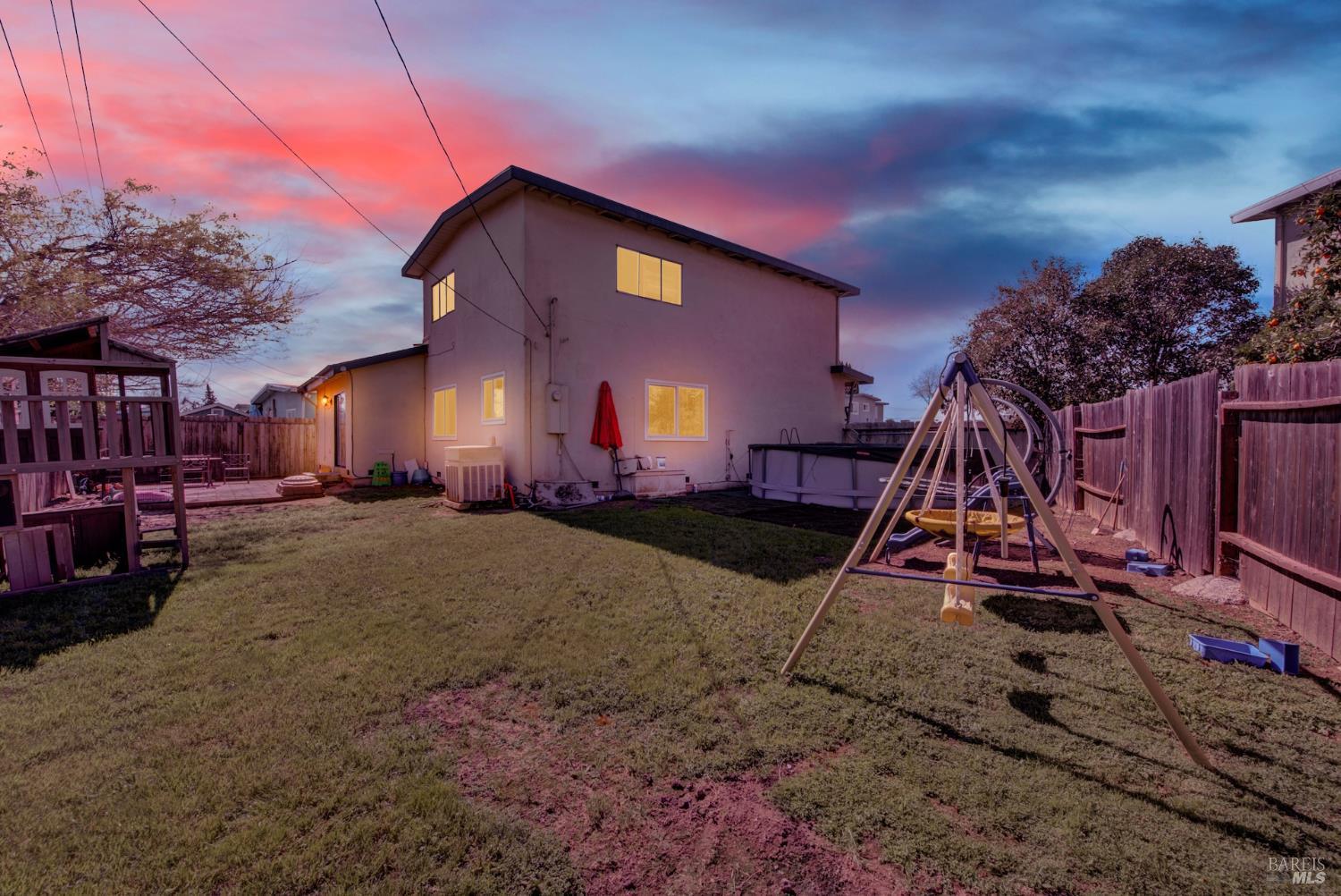 1424 Mckinley Street Fairfield CA 94533