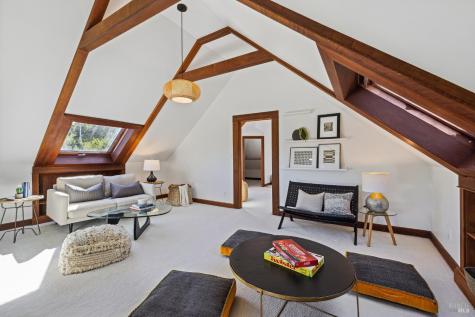 1375 Gossage Avenue Petaluma CA 94952