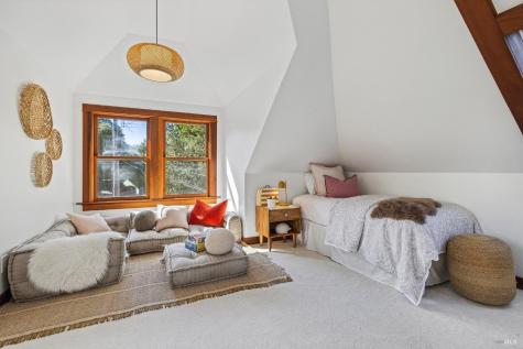 1375 Gossage Avenue Petaluma CA 94952