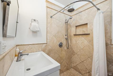 1375 Gossage Avenue Petaluma CA 94952