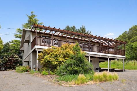 1375 Gossage Avenue Petaluma CA 94952