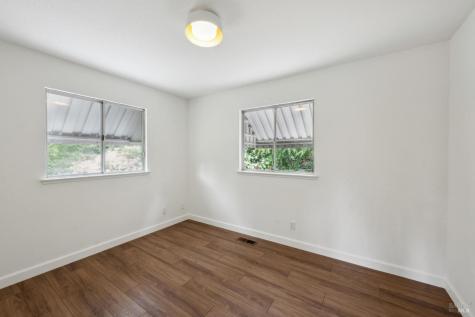 1375 Gossage Avenue Petaluma CA 94952