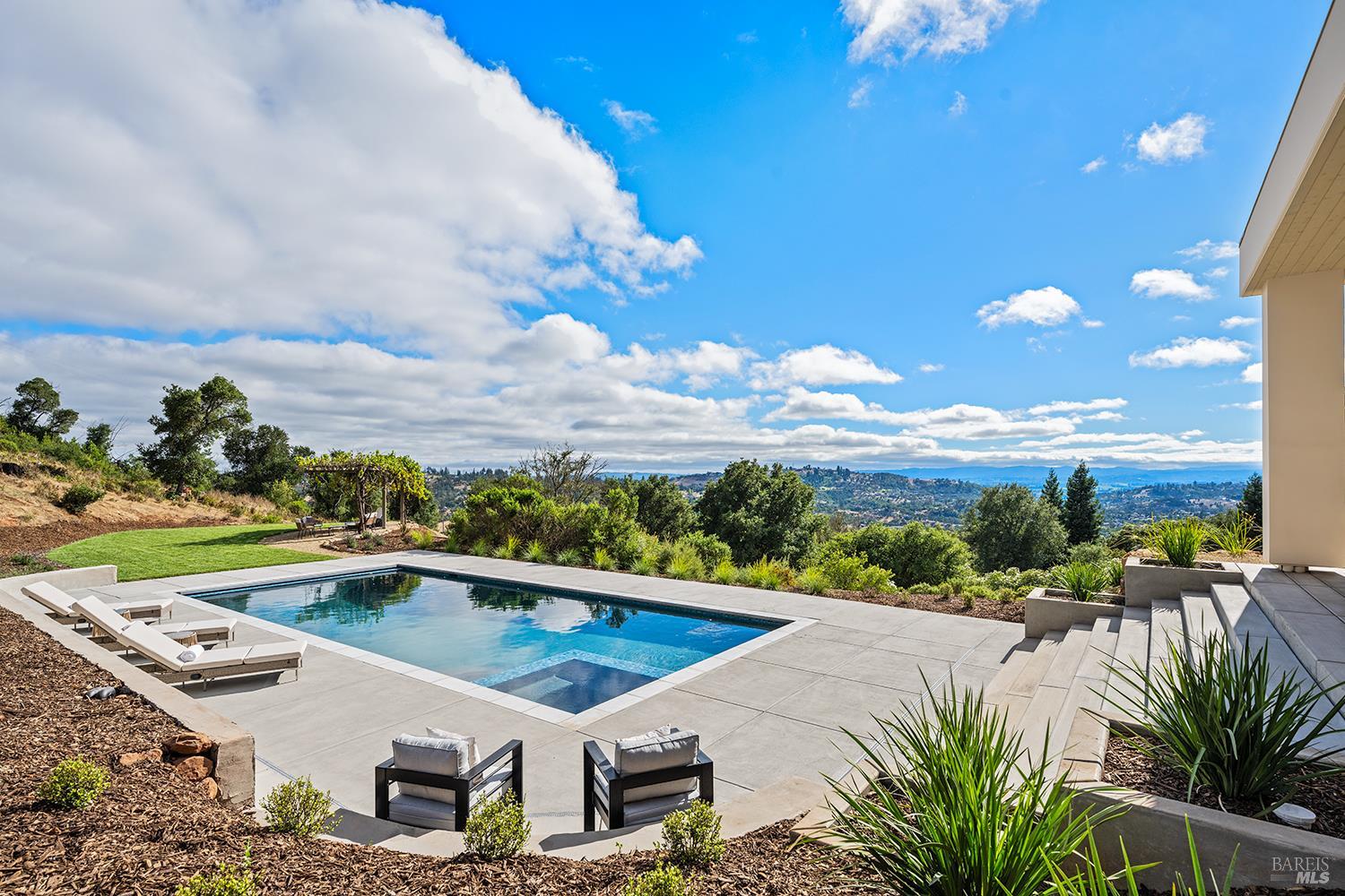 6000 Foothill Ranch Road Santa Rosa CA 95404